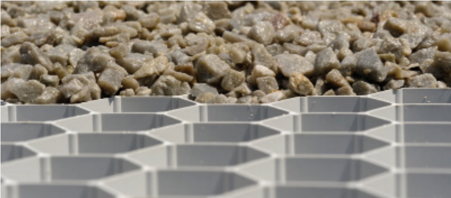 Stabilizační pojezdová plástev do štěrku s integrovanou geotextilií 1166x800x30mm