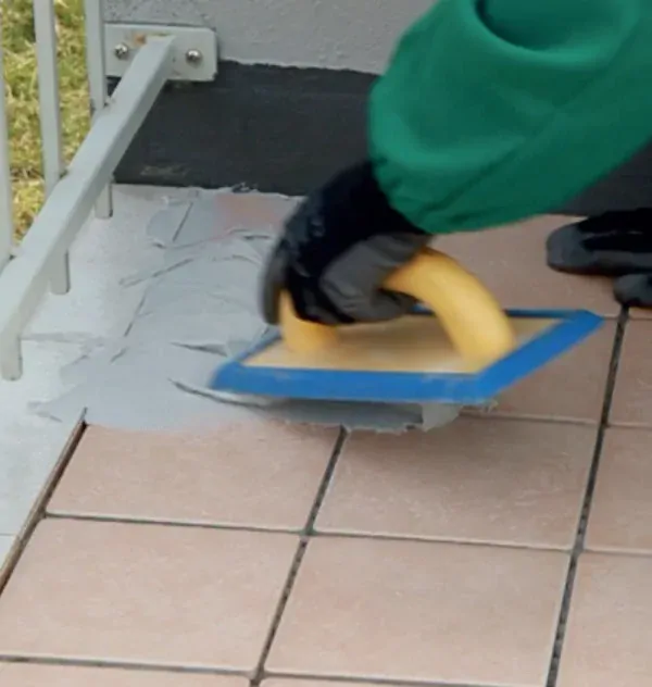 SELFTENE TERASO - samolepící izolační pás pro přímou pokládku dlažby